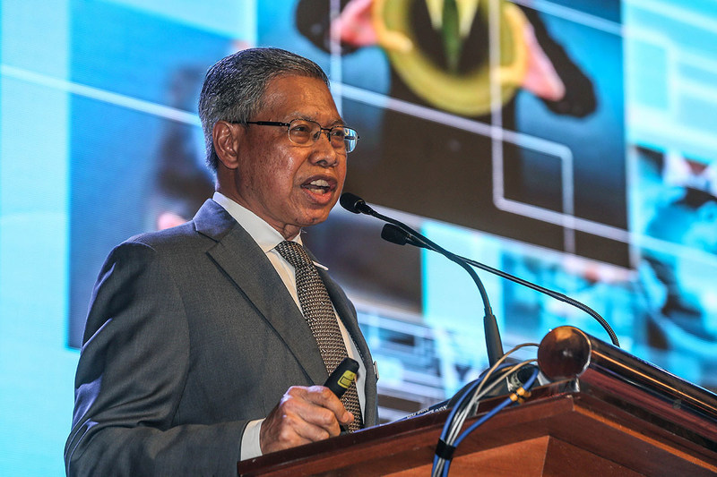 Minister of Internatioal Trade and Industry Datuk Sri Mustapa Mohamed speaking at a press conference after launching the Malaysia Digital Economy Forum 2018 at Miti Tower, Kuala Lumpur February 8, 2018. u00e2u20acu201d Picture by Hari Anggara