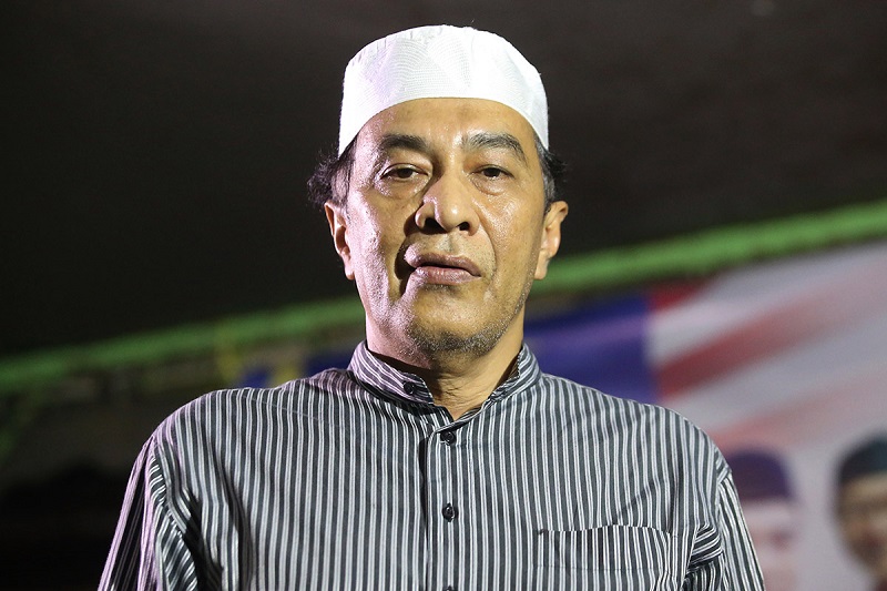 Kelantan Pakatan Harapan chairman Husam Musa speaks during the launch of the Pakatan Harapan interracial relations committee at Pasir Mas March 21, 2018. u00e2u20acu201d Picture by Azinuddin Ghazali