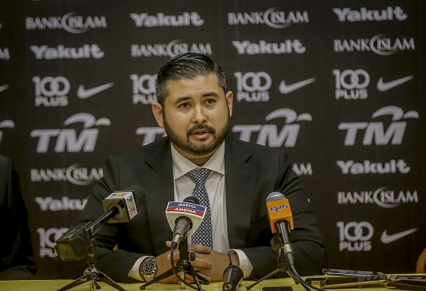 Tunku Ismail Sultan Ibrahim speaks during a press conference. u00e2u20acu201d Picture by Firdaus Latif