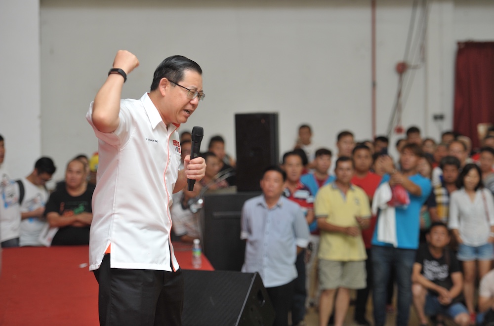Lim Guan Eng gestures during his speech in Bukit Mertajam May 6, 2018. u00e2u20acu201d Picture by KE Ooi