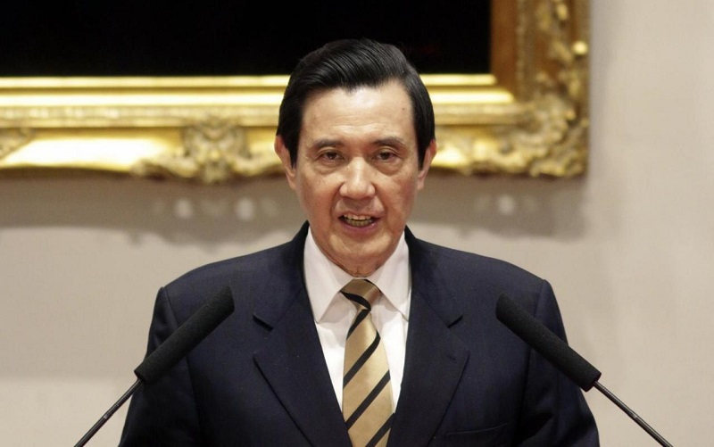 Taiwan's President Ma Ying-jeou speaks during a news conference about protesters' occupation of Taiwan's legislature, at the Presidential Office in Taipei March 23, 2014. REUTERS/Minshen Lin