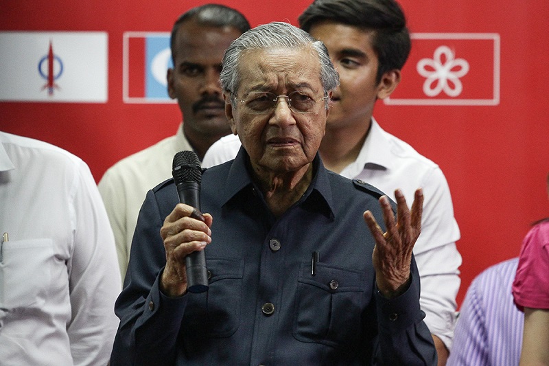 Prime Minister Tun Dr Mahathir Mohamad speaks during a press conference to announce Pakatanu00e2u20acu2122s new Cabinet line-up in Petaling Jaya May 12, 2018. u00e2u20acu201d Picture by Miera Zulyana