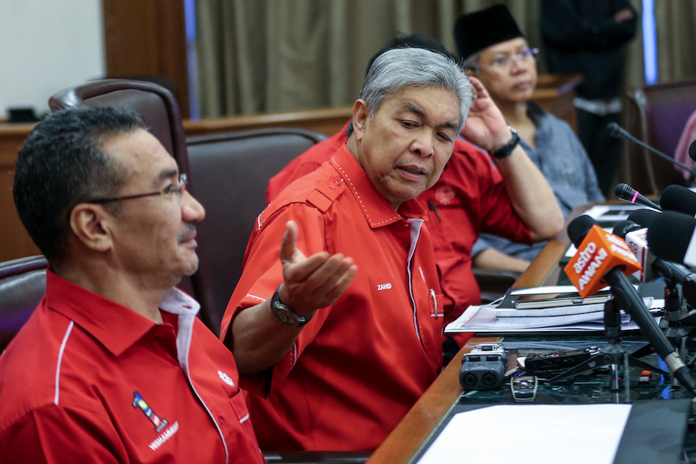 Datuk Seri Zahid Hamidi speaks to the media after an Umno supreme council meeting in Kuala Lumpur May 22, 2018. u00e2u20acu201d Picture by Ahmad Zamzahuri