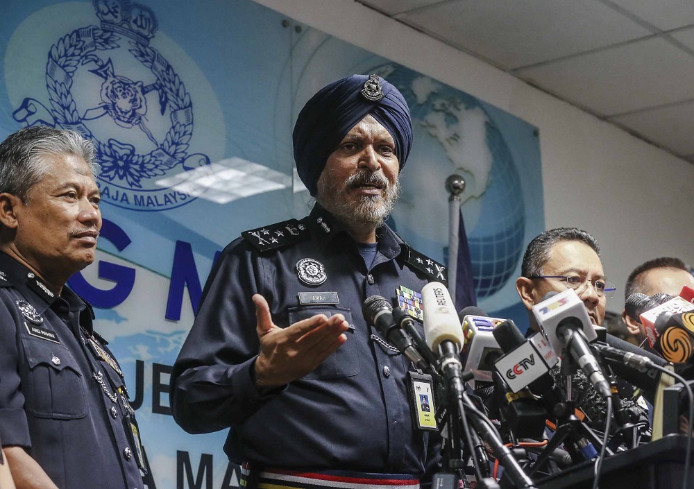 Federal Commercial Crime Investigation Department chief Datuk Seri Amar Singh speaks during a press conference in Kuala Lumpur May 25, 2018. u00e2u20acu201d Picture by Firdaus Latif