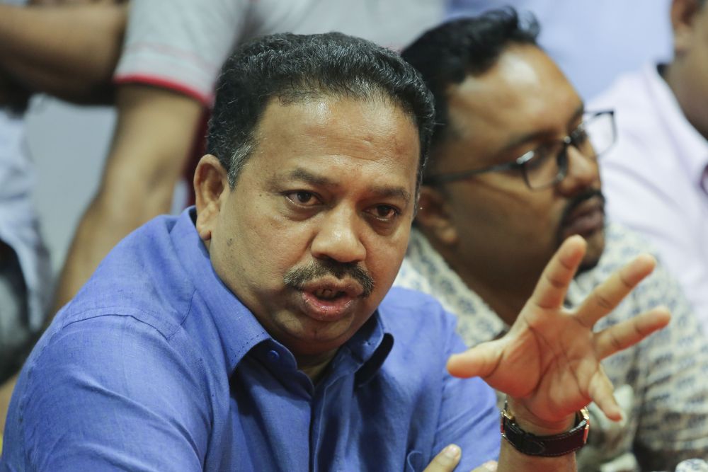 MIC vice-president Tan Sri SA Vigneswaran speaks during a press conference at MIC headquarters in Kuala Lumpur on May 23, 2018. u00e2u20acu201d Picture by Yusof Mat Isa