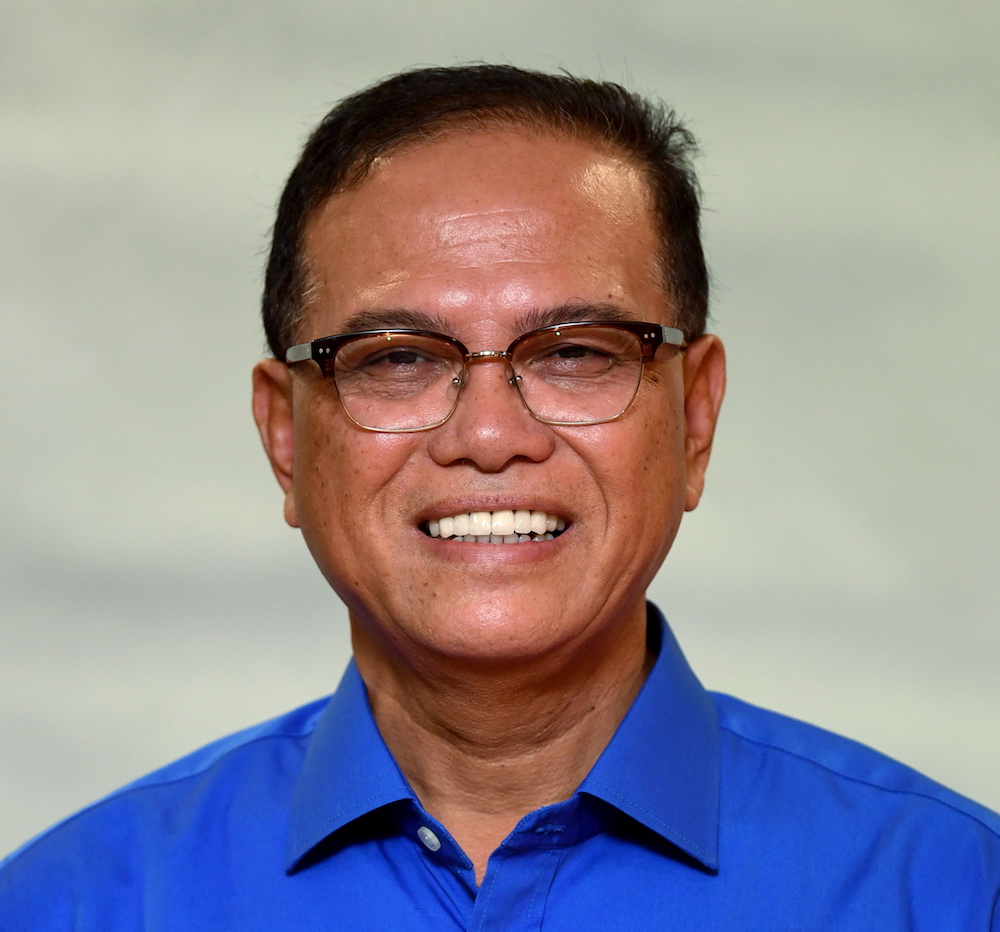 Datuk Seri Wan Rosdy Wan Ismail. u00e2u20acu201d Bernama pic