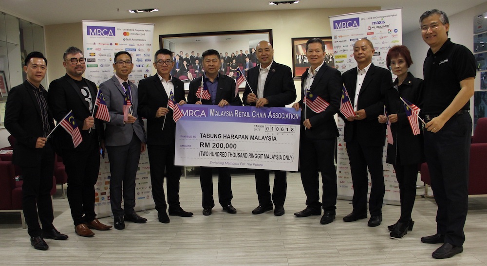 MRCA president Datuk Seri Garry Chua said the gesture was made to welcome the new governmentu00e2u20acu2122s business-friendly approach. u00e2u20acu201d Picture courtesy of MRCA