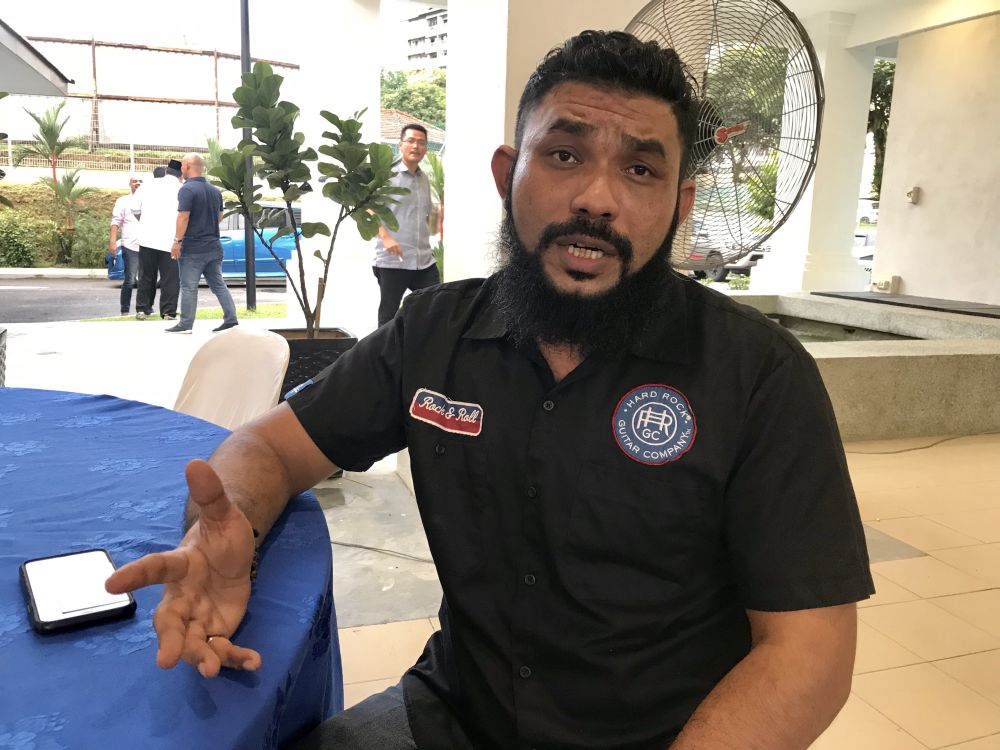Former controversial blogger Wan Muhammad Azri Wan Deris, better known as Papagomo said the perception that he was a gang member stems from peopleu00e2u20acu2122s perception of his image as well as the   he speaks. u00e2u20acu201d Picture By Ben Tan