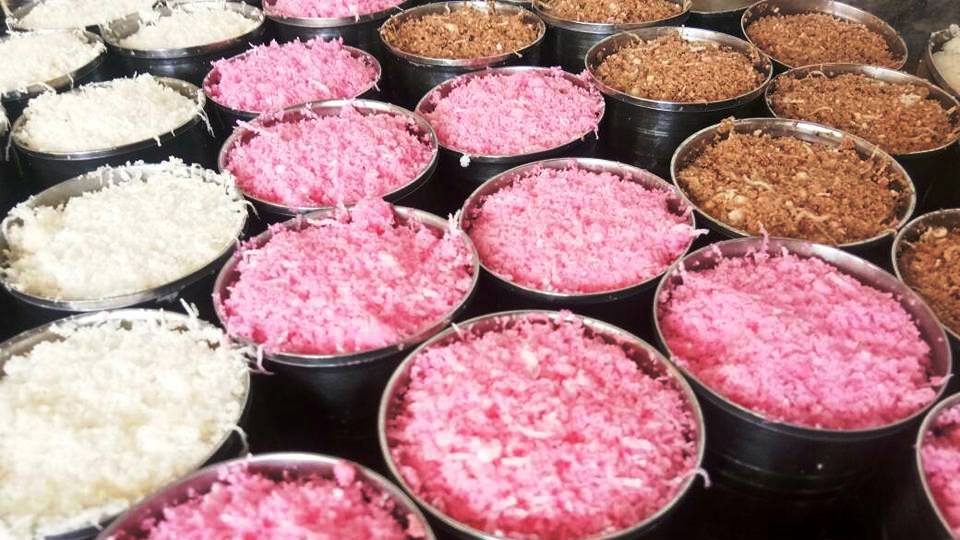 各种口味的印度蒸米粉任君选择。-摘自Manogaran Putumayam粉丝专页-