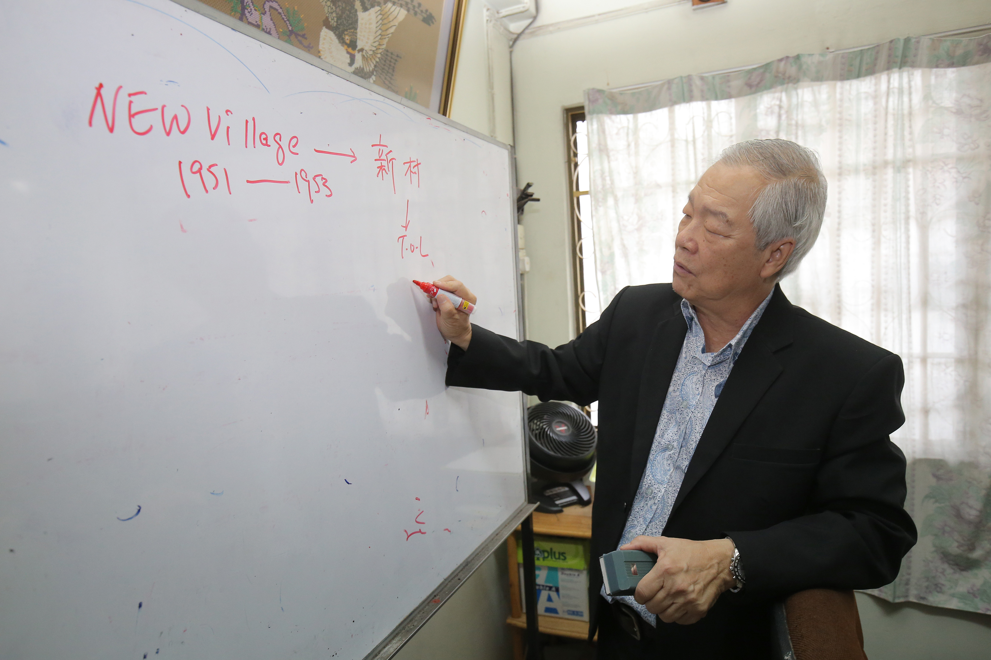 Lawyer Cheang Lek Choy (pic) said Perak MB Ahmad Faizal should remove five members of his executive council who were involved in awarding free-hold land titles back in 2008 when the now-defunct Pakatan Rakyat was in power. u00e2u20acu201d Picture by Marcus Pheong