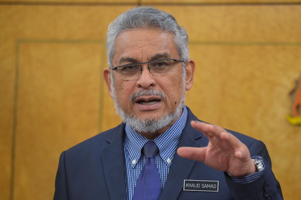 Federal Territory Minister Khalid Samad speaks during a press conference at Parliament in Kuala Lumpur August 14, 2018. u00e2u20acu2022 Picture by Mukhriz Hazim