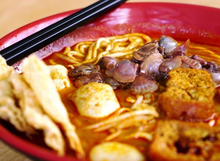 咖哩面也是大马的国民美食之一。-CK LIM摄-