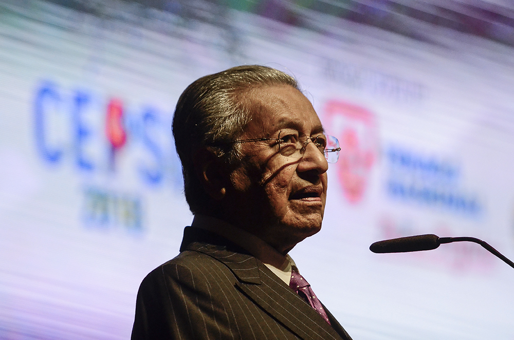 Tun Dr Mahathir Mohamad speaks at the Conference of the Electric Power Supply Industry (CEPSI) 2018 at Kuala Lumpur Convention Centre (KLCC) September 18, 2018. u00e2u20acu201d Picture by Miera Zulyana