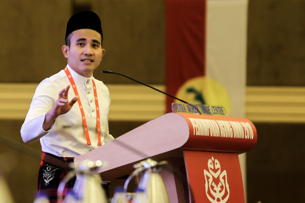 Umno Youth vice chief Shahril Hamdan gives his speech during the Umno General Assembly in PWTC, Kuala Lumpur September 29, 2018. u00e2u20acu201d Picture by Hari Anggara 