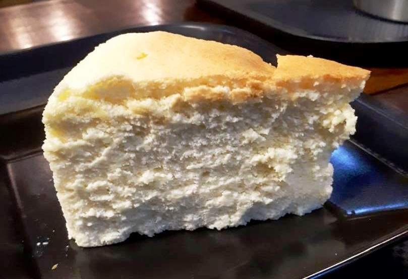 适合生酮饮食群食用的乳酪蛋糕。-摘自Thirty Seconds脸书-