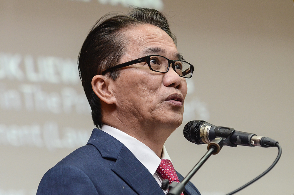 Minister in the Prime Ministeru00e2u20acu2122s Department, Datuk Liew Vui Keong, gives a speech during the u00e2u20acu02dcLaw Reform Talku00e2u20acu2122 in Universiti Malaya October 10, 2018. u00e2u20acu201d Picture by Miera Zulyana