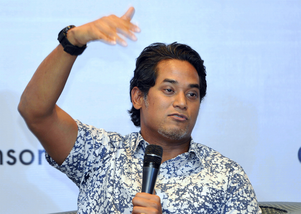 Khairy Jamaluddin speaks at the Budget Agenda session of the Youth Economic Forum 2018 at the Securities Commission in Kuala Lumpur October 27, 2018. u00e2u20acu201d Picture by Ham Abu Bakar