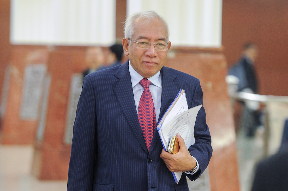 Padang Terap MP, Datuk Seri Mahdzir Khalid arrives at Parliament in Kuala Lumpur October 29, 2018. u00e2u20acu201d Picture by Shafwan Zaidon