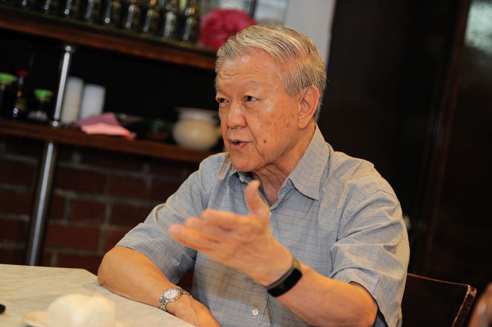 Tan Sri Dr Chua Soi Lek speaks during an interview with Malay Mail Kuala Lumpur October 17, 2018. u00e2u20acu201d Picture by Shafwan Zaidon