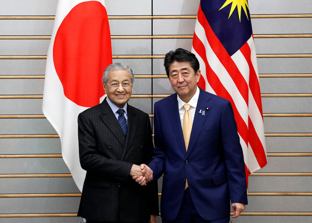 Prime Minister Tun Dr Mahathir Mohamad meets with Japanu00e2u20acu2122s Prime Minister Shinzo Abe at Abeu00e2u20acu2122s official residence in Tokyo November 6, 2018. u00e2u20acu201d Reuters pic
