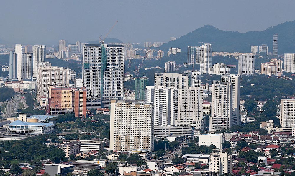 General view of housing in George Town. u00e2u20acu201d Picture by Sayuti Zainudin