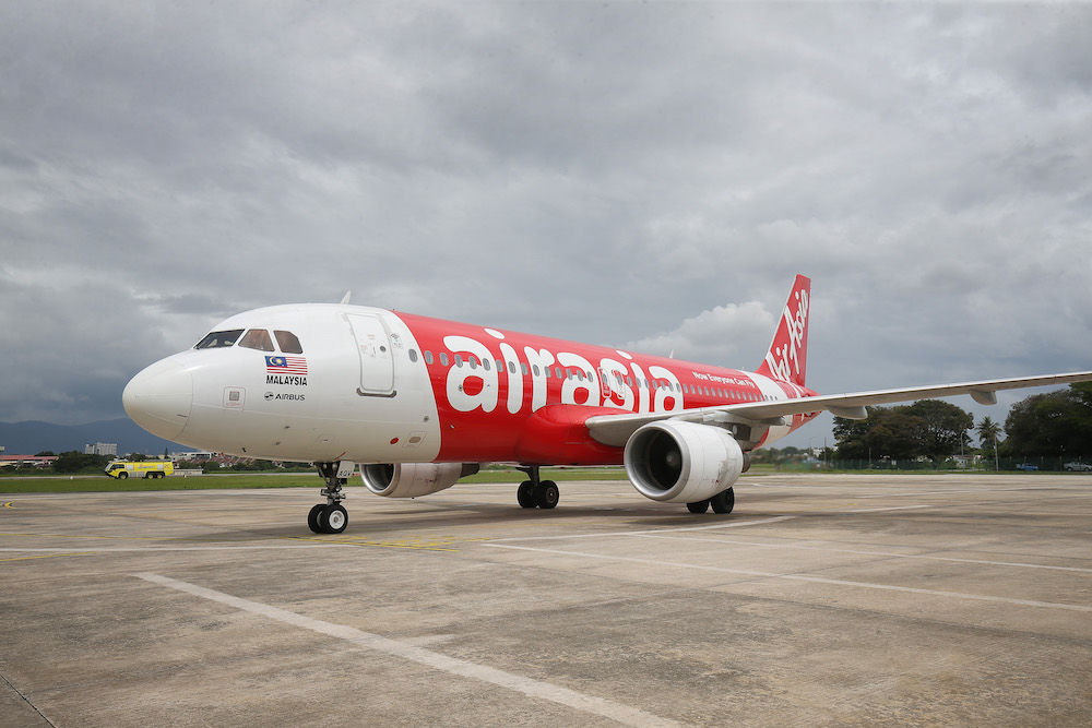 The inaugural AirAsia flight from Singapore arrived at Sultan Azlan Shah Airport in Ipoh at 1.00pm. u00e2u20acu201d Picture by Marcus Pheong