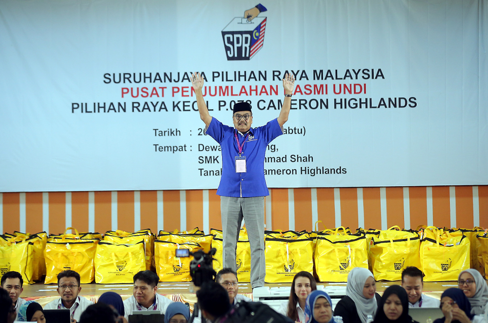 Barisan Nasional (BN) retained the Cameron Highlands parliamentary seat as Ramli Mohd Nor wins the by-election with a 3,238-vote majority January 26, 2019. u00e2u20acu201d Picture by Farhan Najib