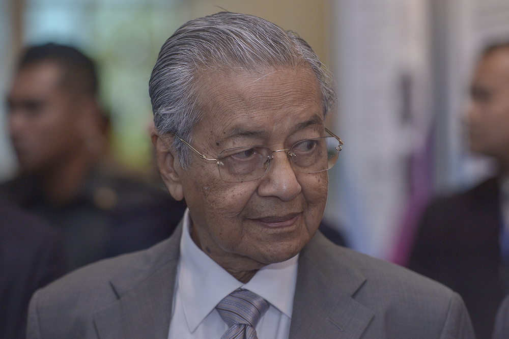 Prime Minister Tun Dr Mahathir Mohamad attends the supreme management of the federal statutory bodies event in Putrajaya, January 28, 2018. u00e2u20acu201d Picture by Mukhriz Hazim
