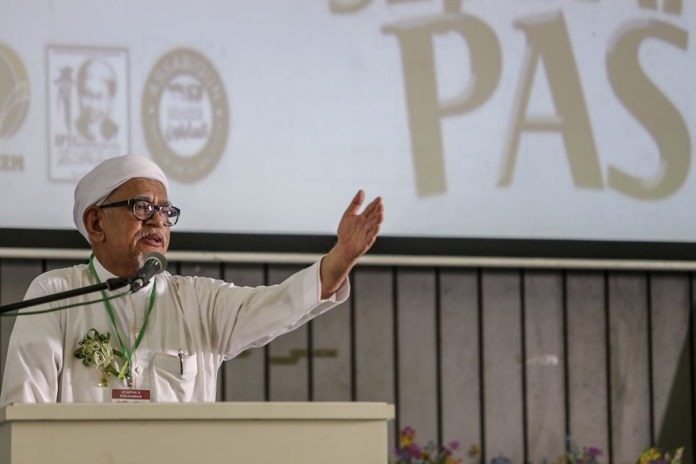 Datuk Seri Abdul Hadi Awang speaks during launch of the PAS History Seminar at Kolej Universiti Islam Zulkifli Muhammad (KUIZM) in Batu Caves January 19, 2019. u00e2u20acu2022 Picture by Hari Anggara