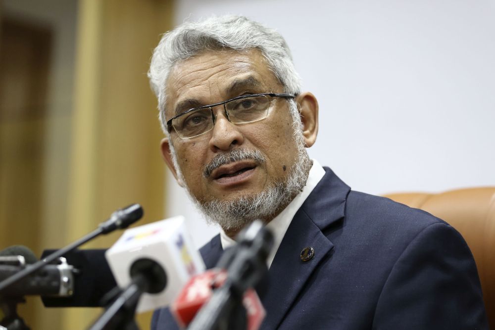 Federal Territories Minister Khalid Abdul Samad speaks during a press conference at the Kuala Lumpur City Hall January 16, 2019. u00e2u20acu201d Picture by Yusof Mat Isa