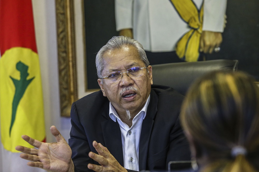 Umno secretary-general Tan Sri Annuar Musa speaks to Malay Mail during an interview at his office in Kuala Lumpur February 5, 2019.  u00e2u20acu201d Picture by Hari Anggara