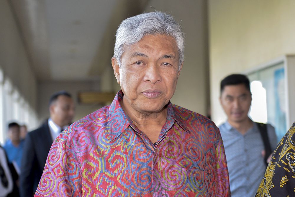 Datuk Seri Ahmad Zahid Hamidi is pictured leaving the Kuala Lumpur Court Complex February 21, 2019. u00e2u20acu201d Picture by Mukhriz Hazim