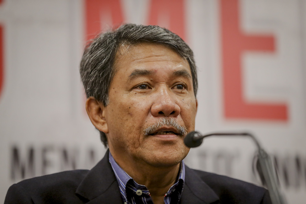 Datuk Seri Mohamad Hasan speaks during a press conference in Kuala Lumpur March 7, 2019. u00e2u20acu201d Picture by Firdaus Latif 