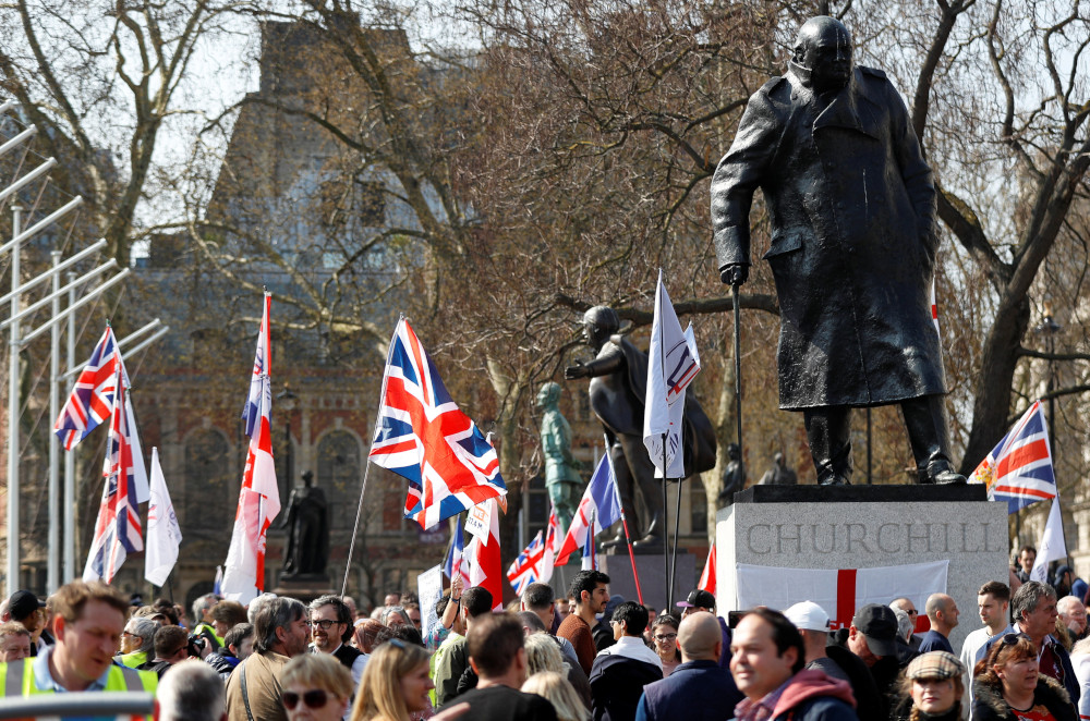 Pro-Brexit demonstrators protest near the Statue of Winston Churchill in Parliament square in London, Britain March 29, 2019. u00e2u20acu201d Reuters pic 