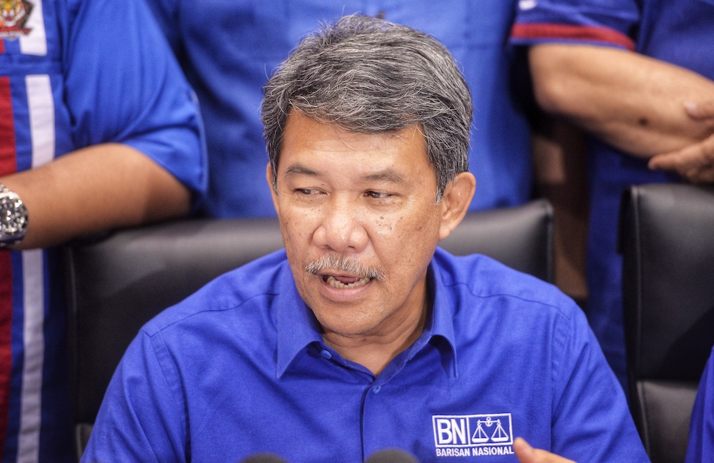 BN deputy chairman, Datuk Mohamad Hasan speaks to media after the Semenyih by-election results were announced today March 2, 2019 u00e2u20acu201d Picture by Shafwan Zaidon 