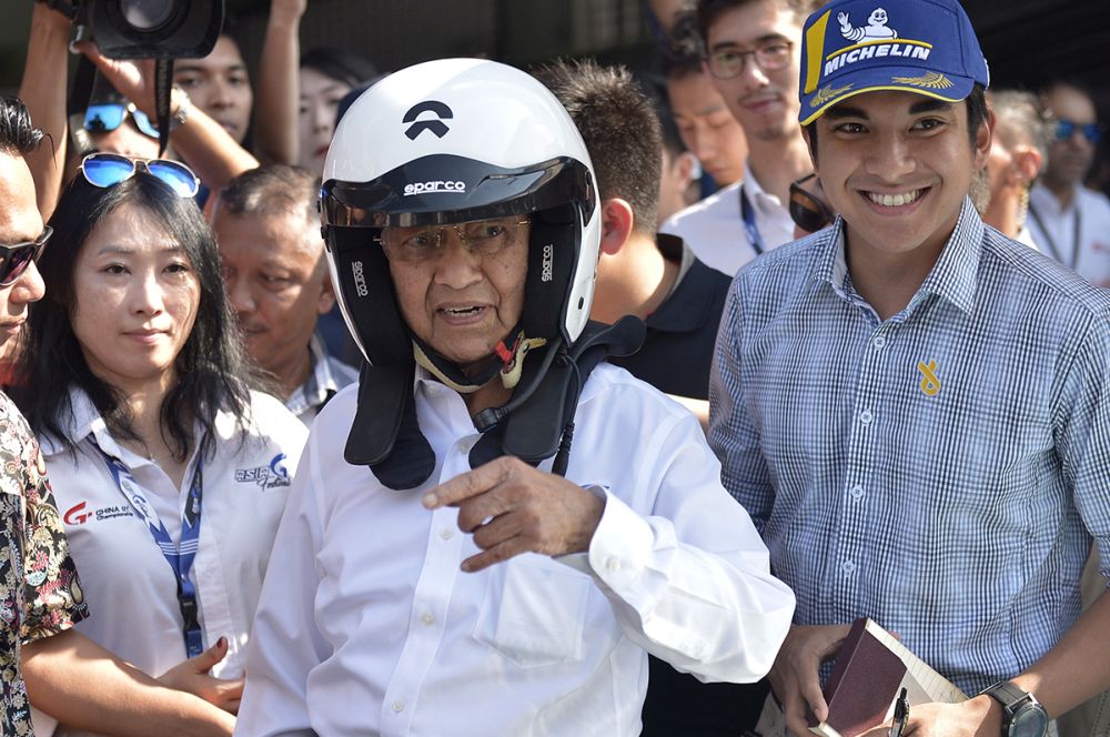 Prime Minister Tun Dr Mahathir Mohamad attends the Asia GT Festival at the Sepang International Circuit March 17, 2019. u00e2u20acu201d Picture by Mukhriz Hazim