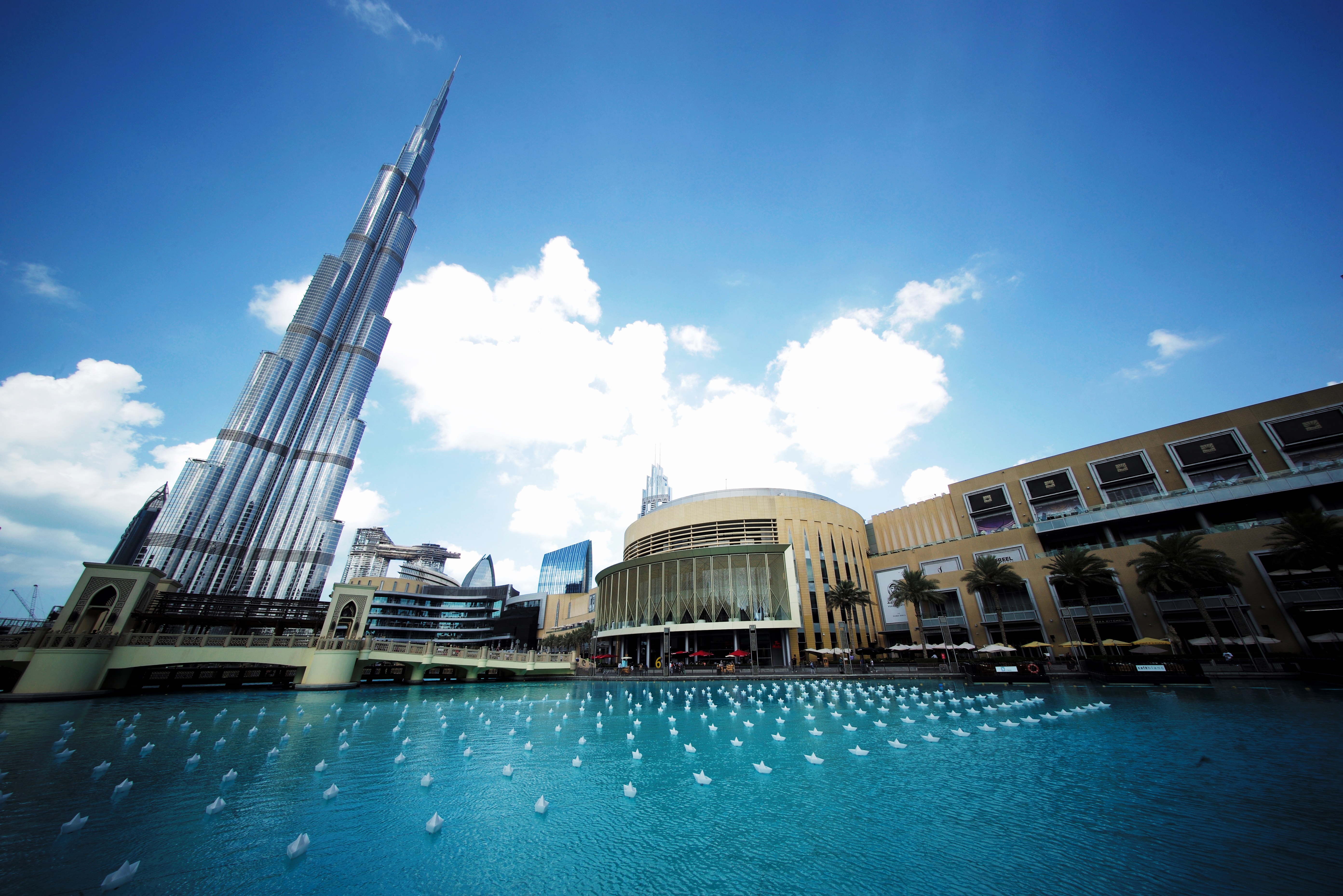 迪拜的哈里法塔是当今世界最高塔。-法新社-