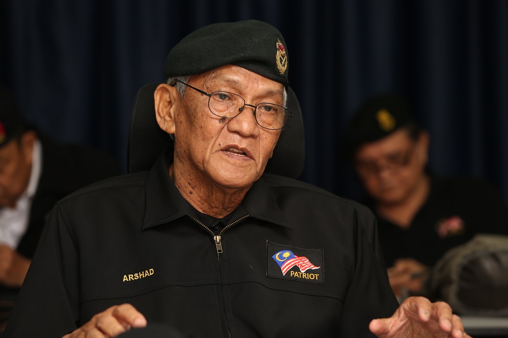 National Patriots Association (Patriot) president Brig-Jen (Rtd) Datuk Mohamed Arshad speaks during a press conference in Kuala Lumpur April 22, 2019. u00e2u20acu201d Picture by Choo Choy May