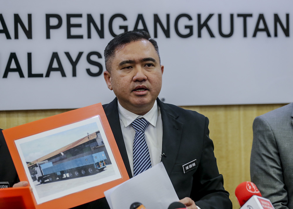 Transport Minister Anthony Loke speaks during a press conference at the Transport Ministry in Putrajaya April 24, 2019. u00e2u20acu201d Picture by Firdaus Latif