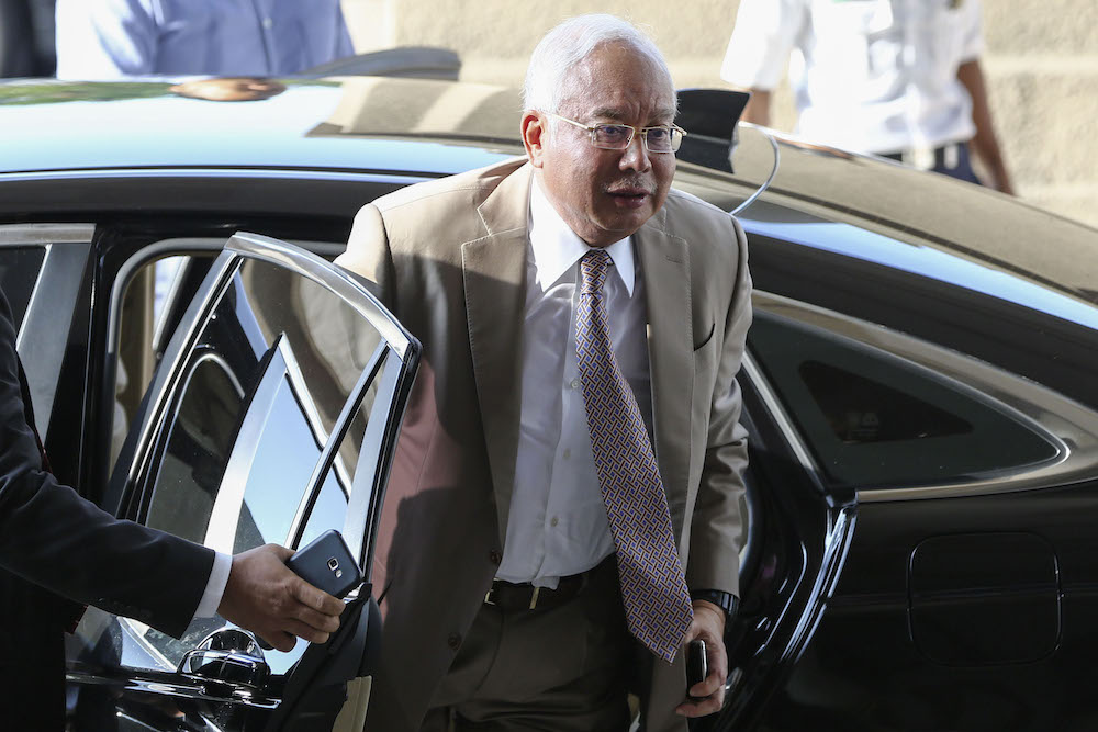 Datuk Seri Najib Razak arrives at the Kuala Lumpur Court Complex April 24, 2019. u00e2u20acu201d Picture by Yusof Mat Isa