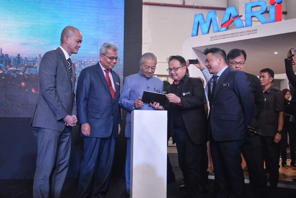 Tun Dr Mahathir Mohamad launches the Malaysia Autoshow 2019 in Serdang April 11, 2019. u00e2u20acu2022 Picture by Shafwan Zaidon