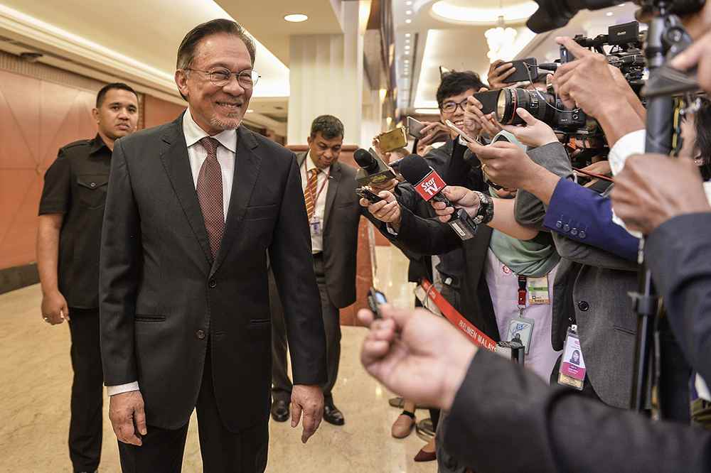 Port Dickson MP Datuk Seri Anwar Ibrahim speaks to reporters at Parliament on April 11, 2019. u00e2u20acu2022 Picture by Miera Zulyana