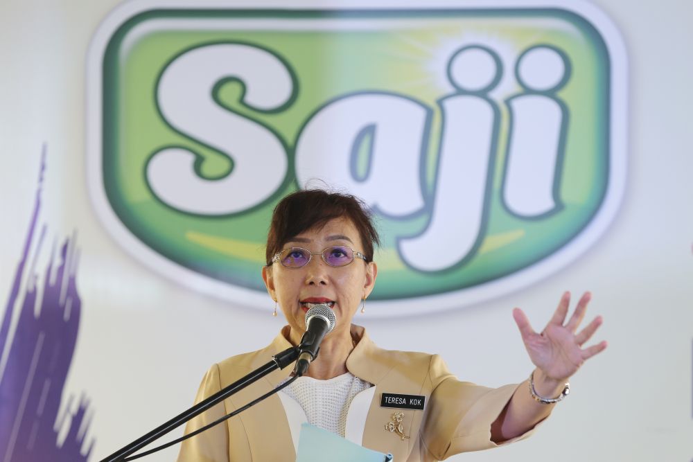 Primary Industries Minister Teresa Kok delivers her speech during the u00e2u20acu2122Saji Sayangi Sawitkuu00e2u20acu2122 event in Shah Alam April 30, 2019. u00e2u20acu2022 Picture by Yusof Mat isa