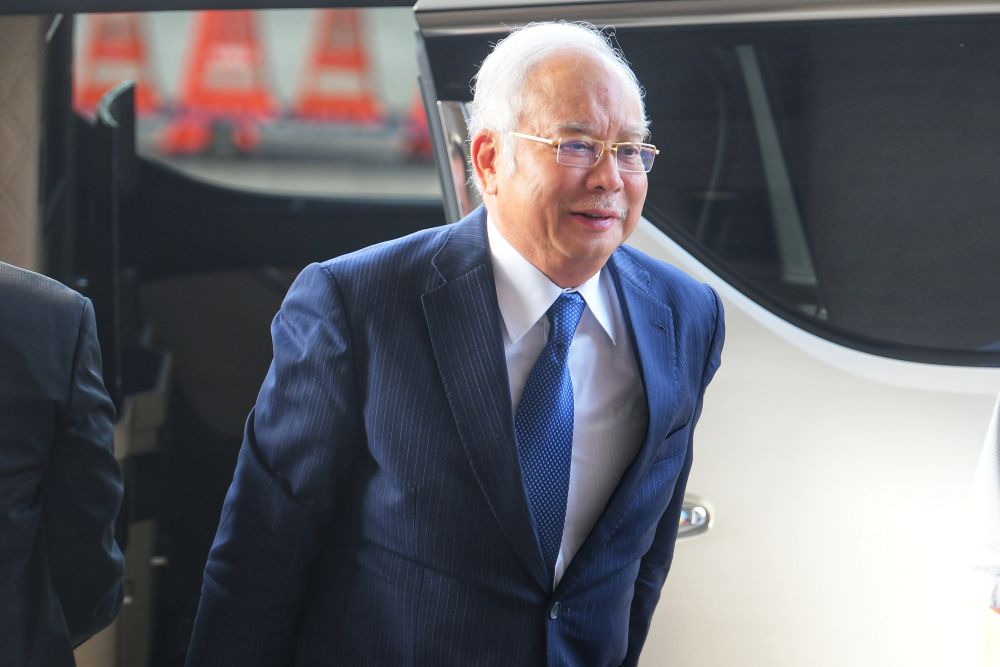 Datuk Seri Najib Razak arrives at the Kuala Lumpur Court Complex, May 17, 2019. u00e2u20acu201d Picture by Shafwan Zaidon