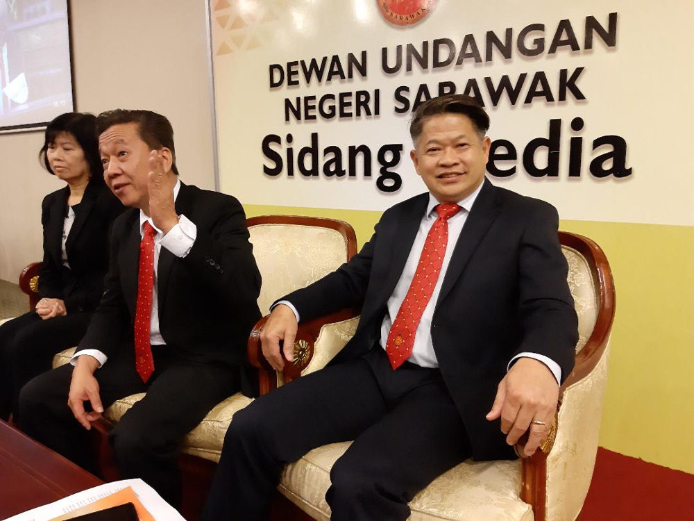 Pujut state assemblyman Dr Ting Tiong Choon (right) speaks to reporters, May 6, 2019. u00e2u20acu201d Picture by Sulok Tawie