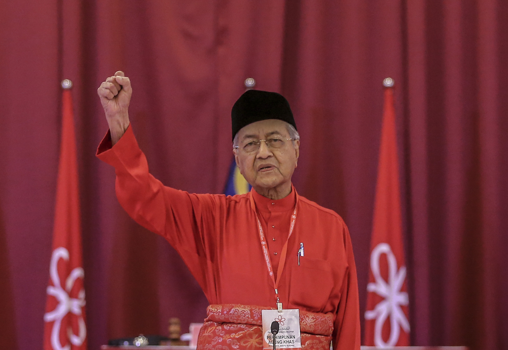 Parti Pribumi Bersatu Malaysia (PPBM) chairman Tun Dr Mahathir Mohamad speaks during Bersatu special assembly, at Malaysia Exposition Park Serdang (MAEPS), Serdang July 20, 2019. u00e2u20acu201d Picture by Firdaus Latif