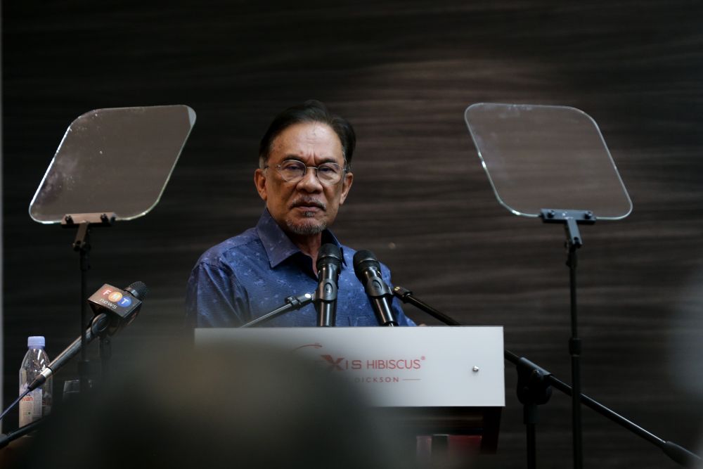 Datuk Seri Anwar Ibrahim delivers a speech during PKRu00e2u20acu2122s retreat at the Lexis Hibiscus resort in Port Dickson July 19, 2019. u00e2u20acu201d Picture by Ahmad Zamzahuri
