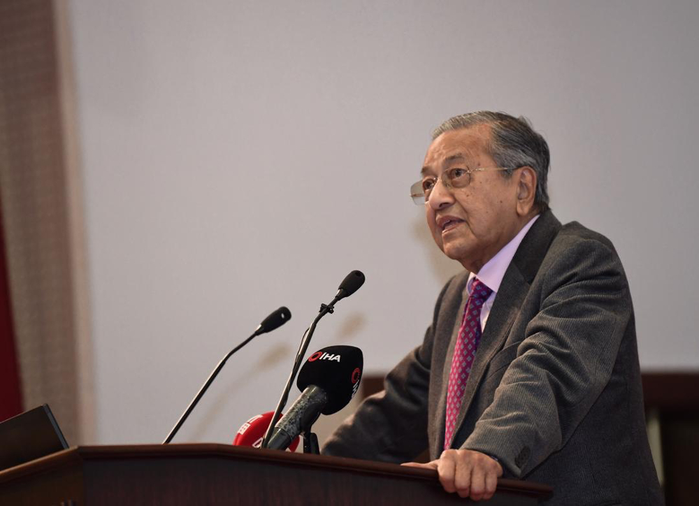 Tun Dr Mahathir Mohamad speaks at the Ankara Yildirim Beyazit University in Ankara July 25, 2019. u00e2u20acu201d Bernama pic