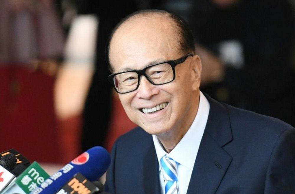 Hong Kong billionaire Li Ka-shing used poetry and layered language in a series of newspaper adverts to deliver a nuanced message promoting peace in the city. u00e2u20acu201d AFP pic