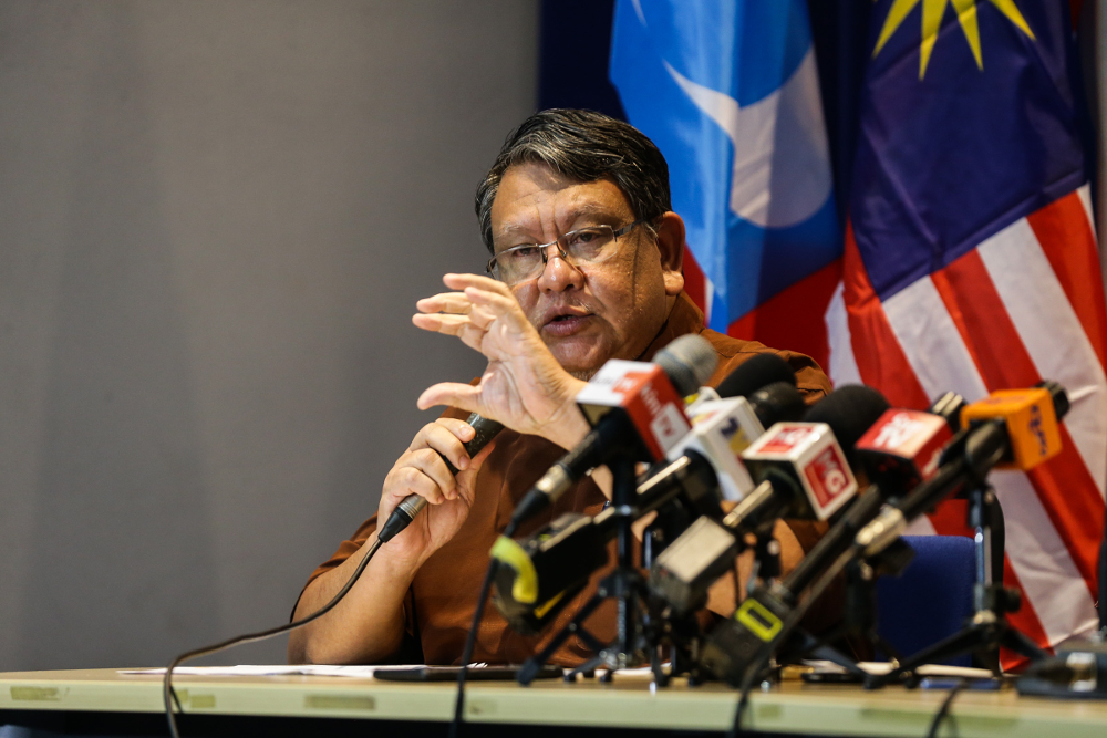 PKR Discipline Bureau chief Datuk Ahmad Kassim speaks during a press conference at PKR headquarters in Petaling Jaya August 21, 2019. u00e2u20acu201d Picture by Ahmad Zamzahuri